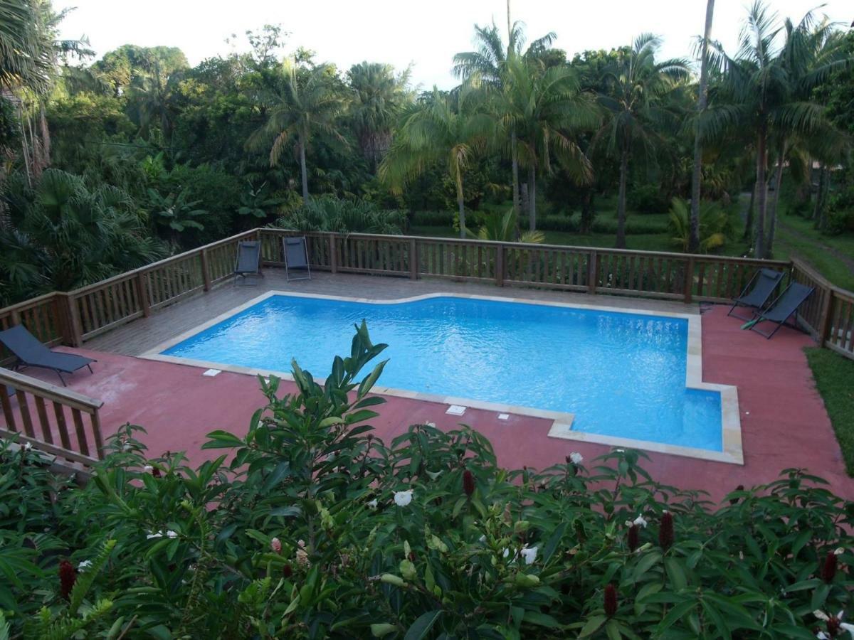 Le Four A Pain Bed & Breakfast Saint-Philippe Exterior foto